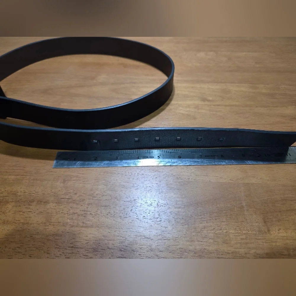 Calvin Klein Reversible Black‎ Belt – Men's Size XL (42–44) – Matte Buckle